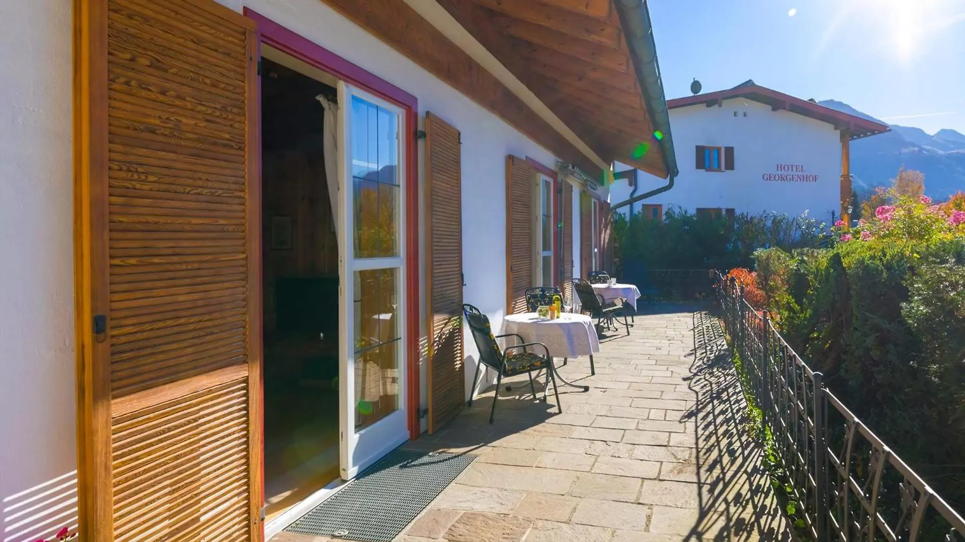 Grosse Ferienwohnung In Oberschoenau Mit Garten Schoenau am Koenigsee Apartment